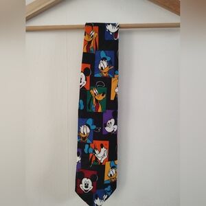 Vintage Disney Tie